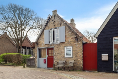 *2*Kerkplein 11, 8899 AW Vlieland